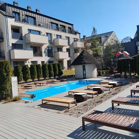 Apartamentai Su Baseinu Апартаменты *